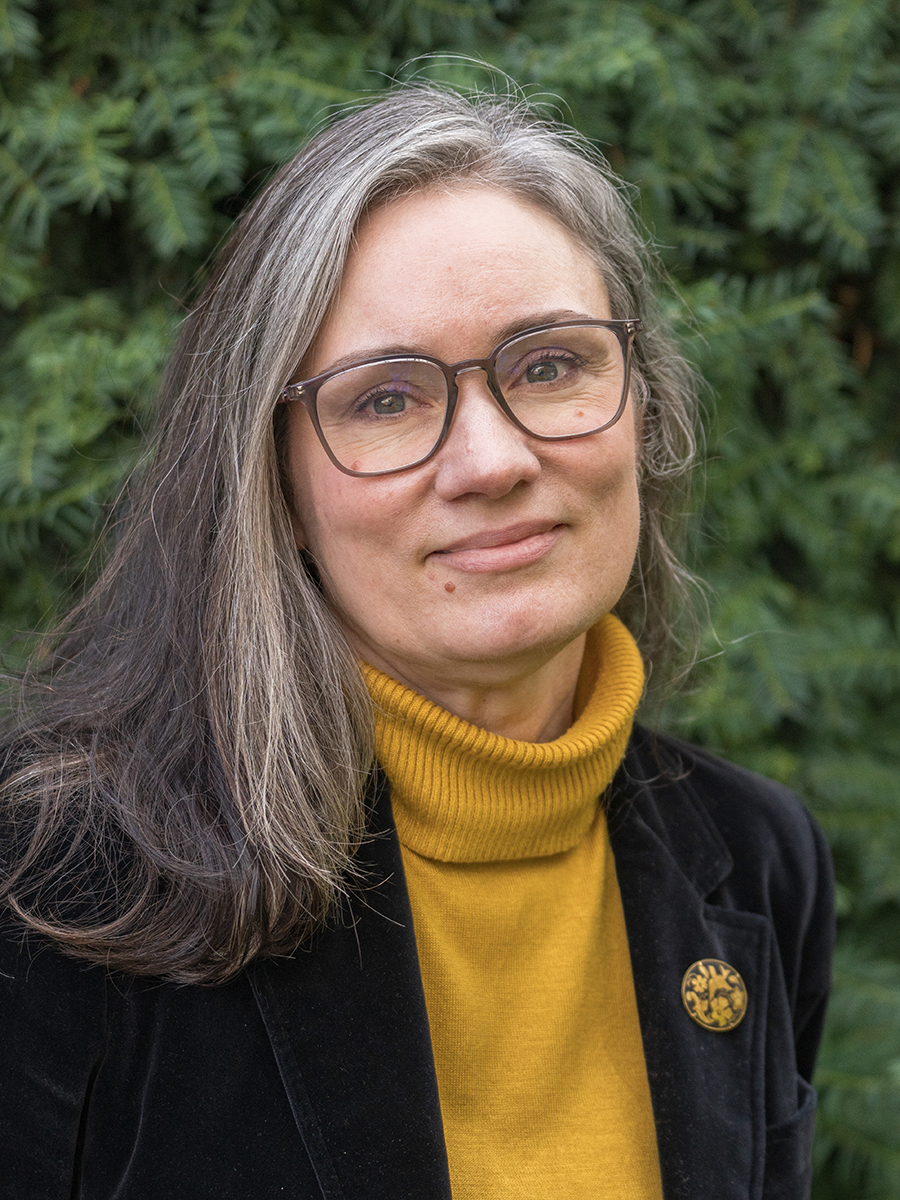 A portrait of Kassy Fisher