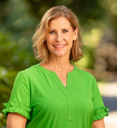 Erin Hays