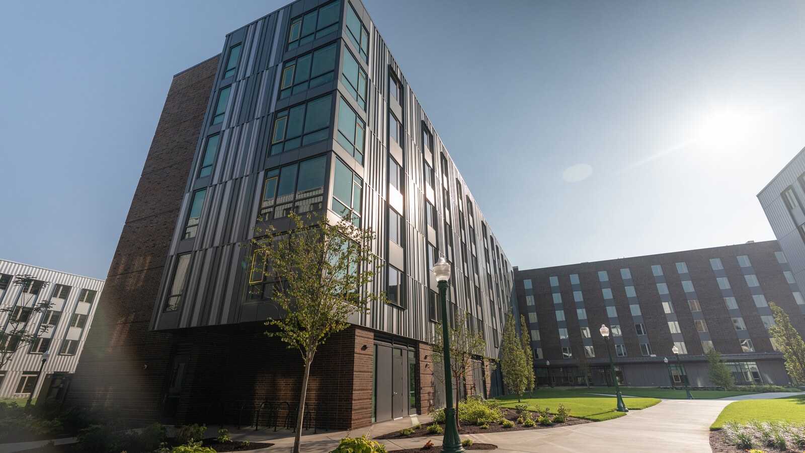 A University of Oregon residence hall exterior.